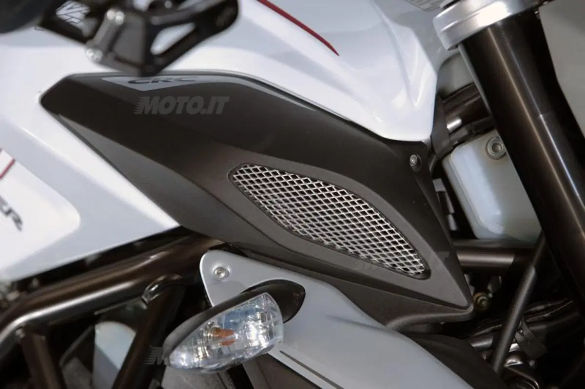 MV Agusta Brutale 800 Dragster  (49)