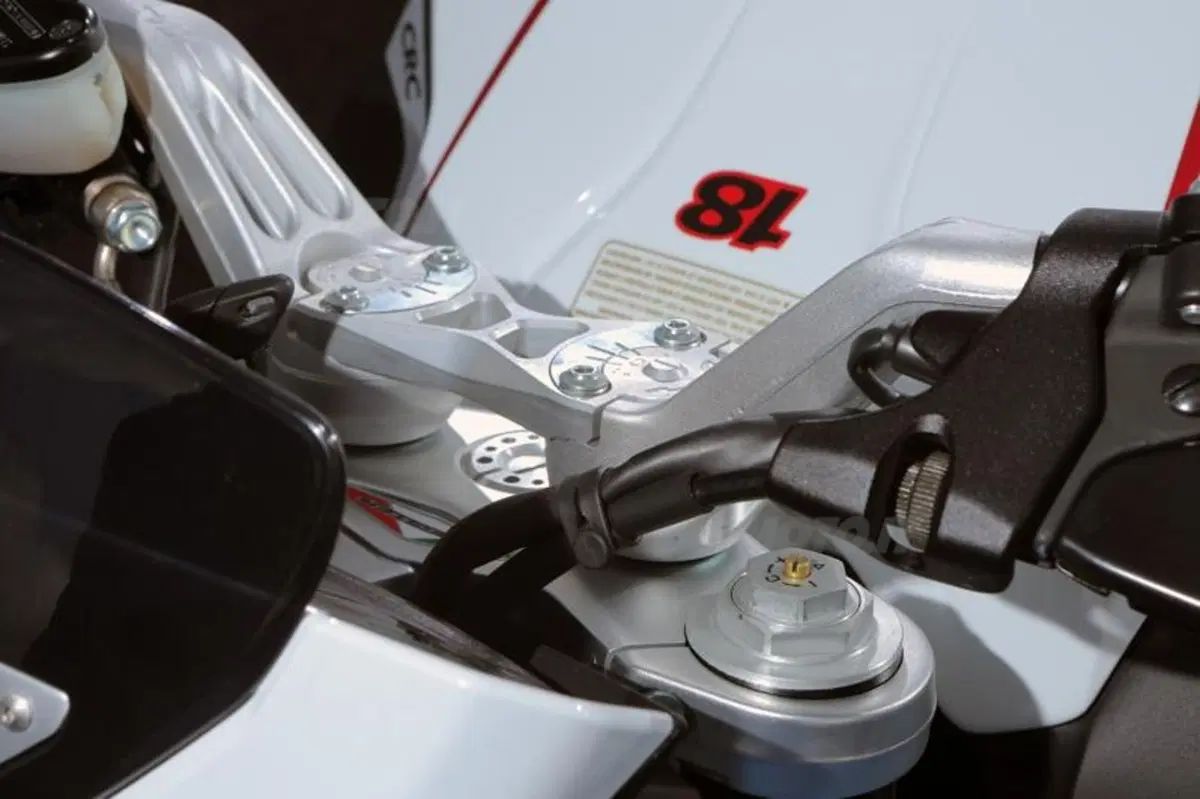 MV Agusta Brutale 800 Dragster  (71)