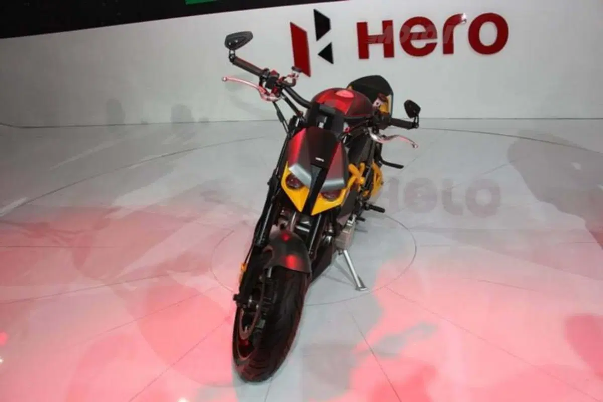 Video: Hero Hastur 620 Concept
