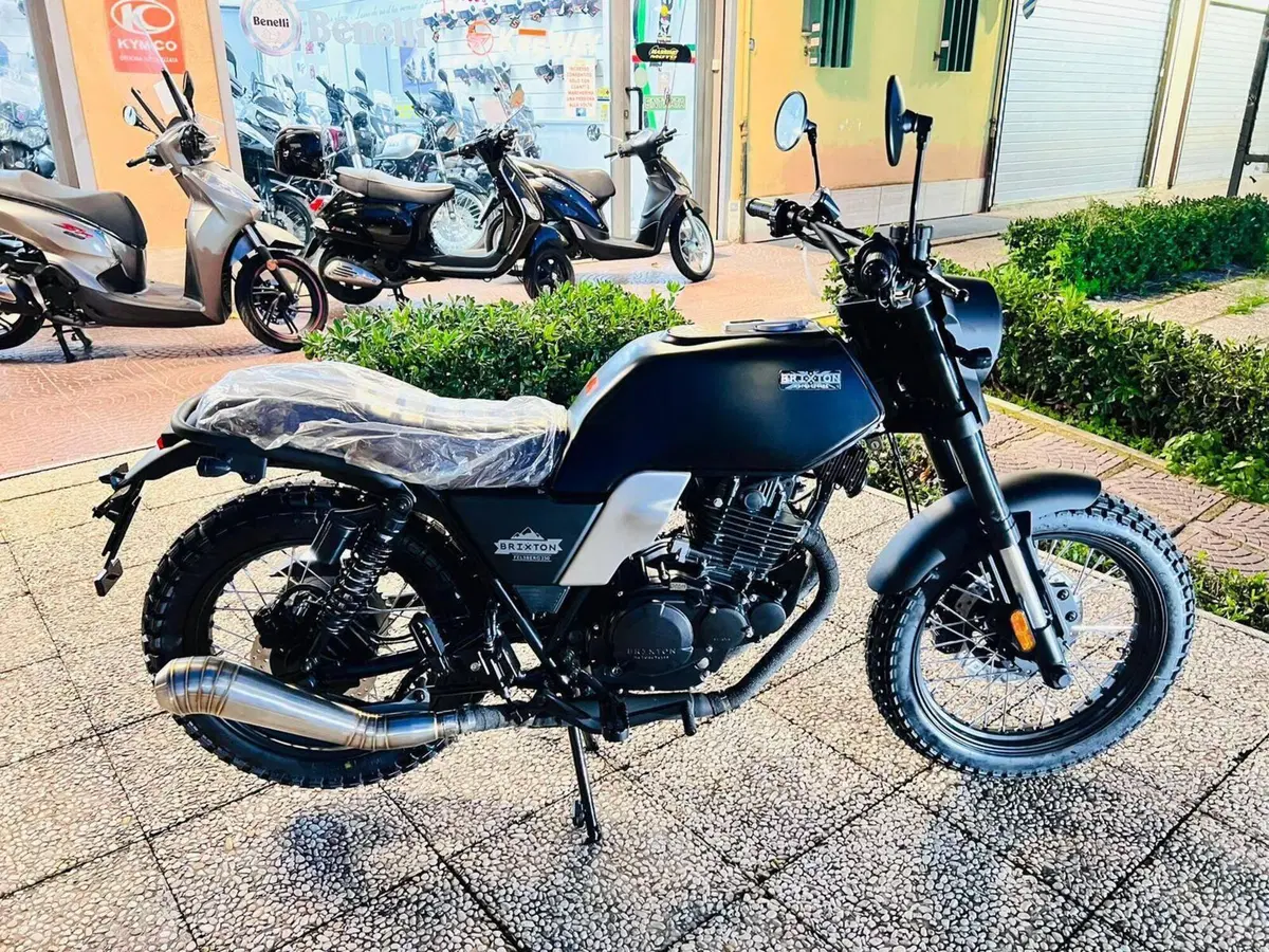 Brixton Motorcycles Felsberg 250 (2021 - 25) (2)