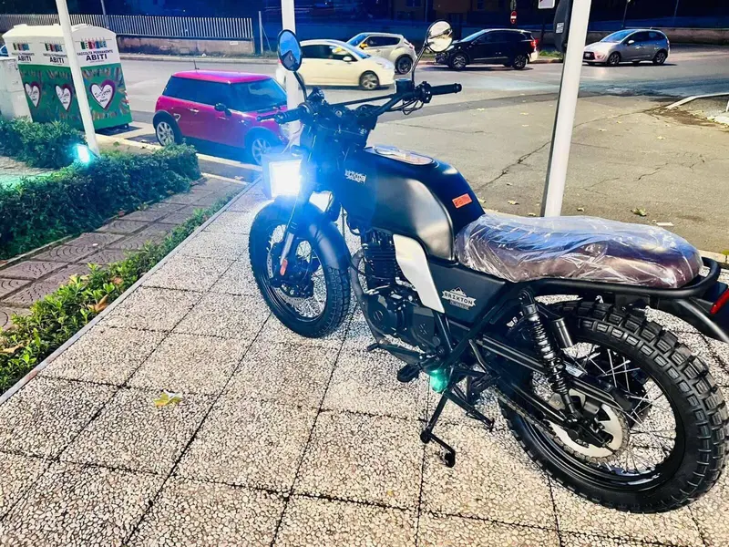Brixton Motorcycles Felsberg 250 (2021 - 25) (7)