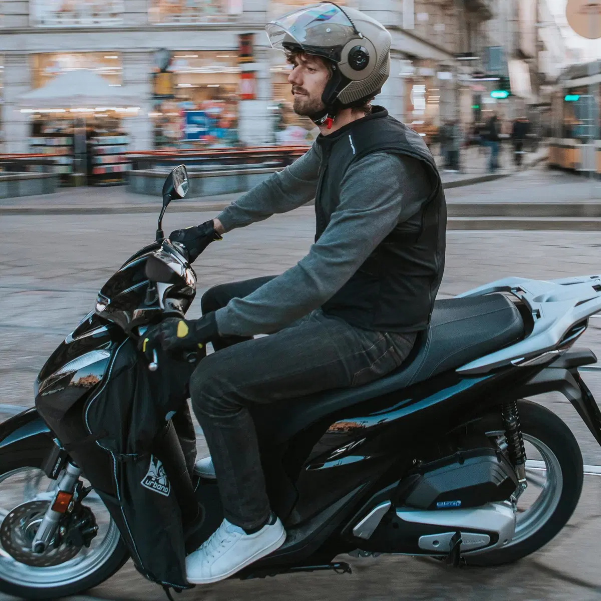 - 17 a Natale 2021, un'idea regalo al giorno per motociclisti e motocicliste: Tucano Urbano (3)