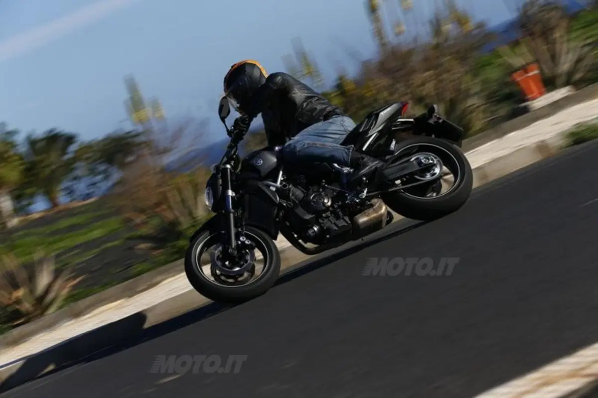 Yamaha MT-07 