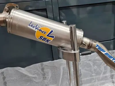 Scarico CBR600RR LEOVINCE