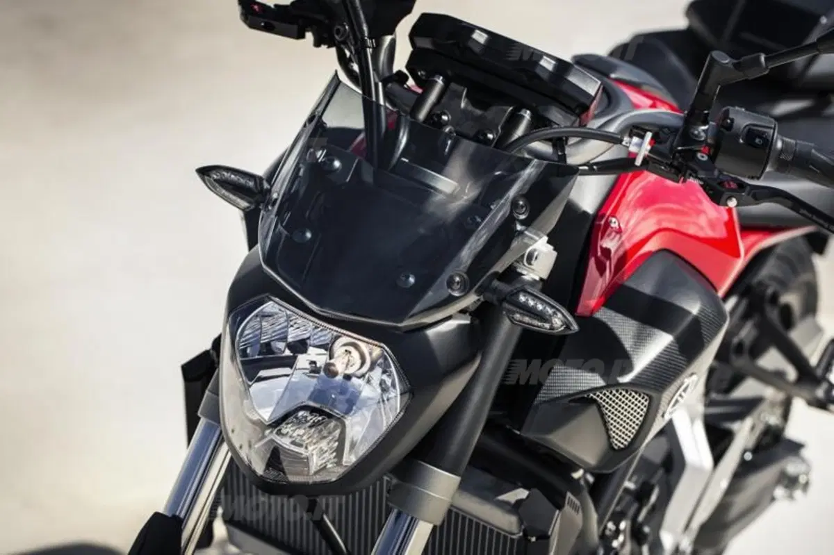Yamaha MT-07  (32)