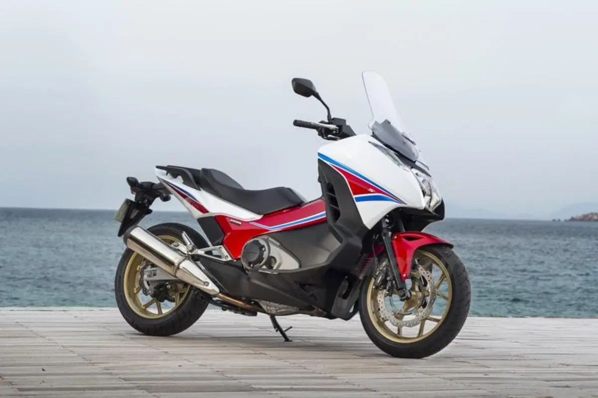 Honda Integra 750 DCT (12)