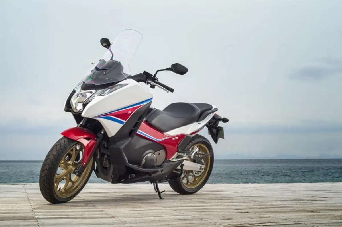 Honda Integra 750 DCT (17)