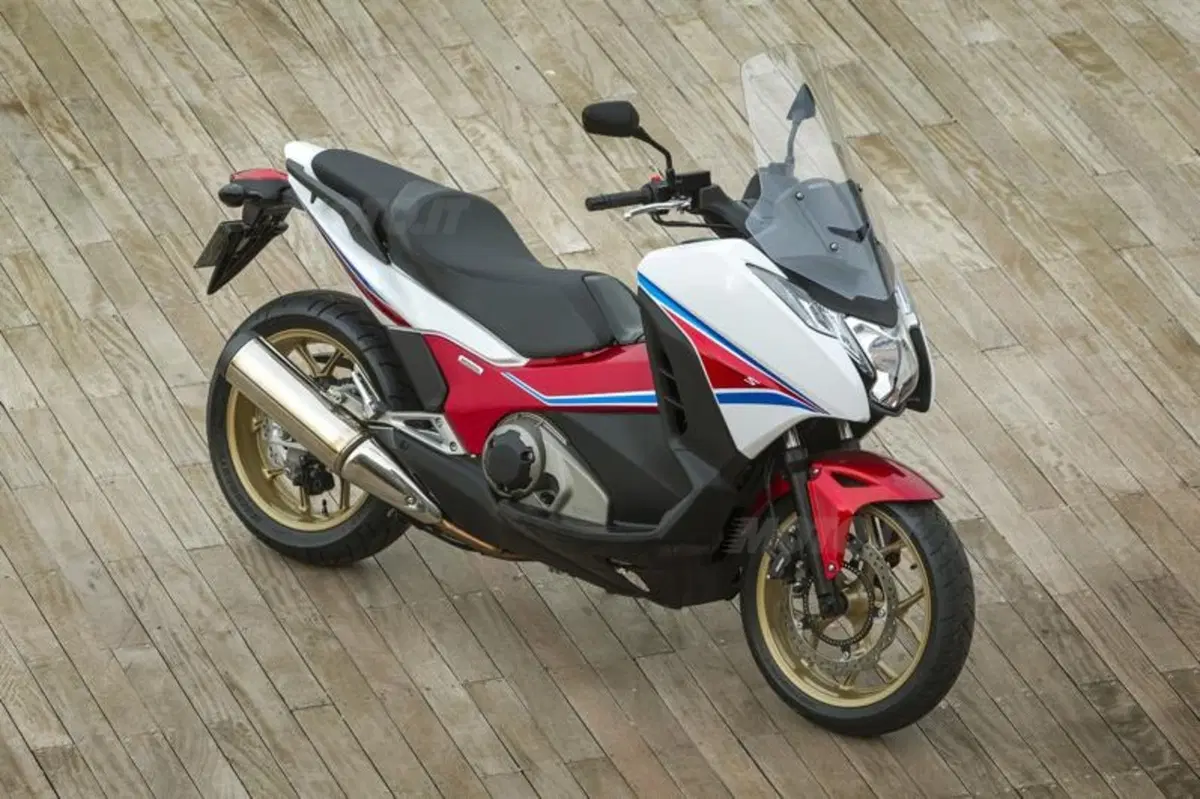 Honda Integra 750 DCT (20)