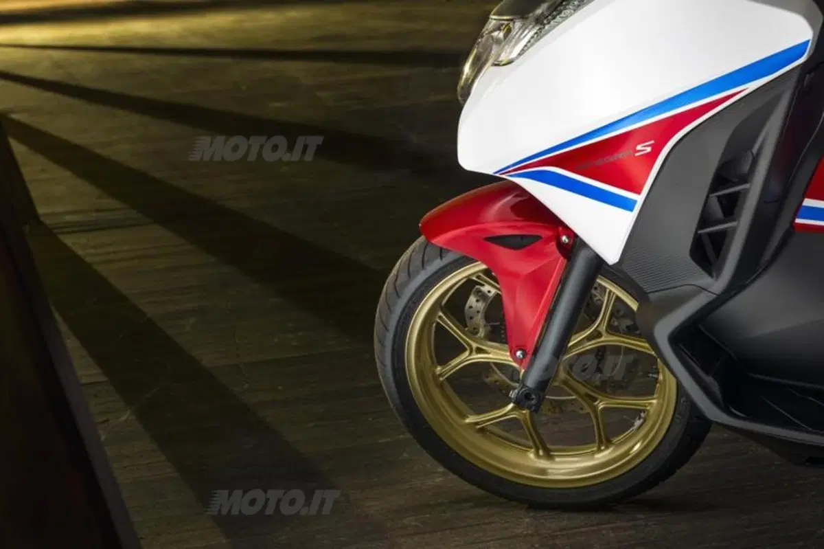 Honda Integra 750 DCT (26)