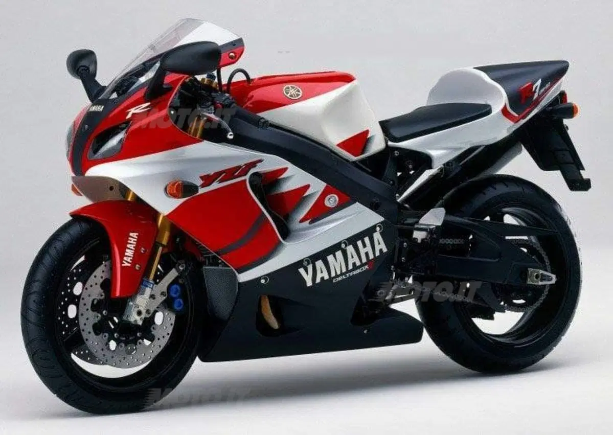Le Belle e Possibili di Moto.it: Yamaha YZF-R7 (2)
