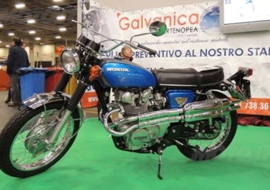 Automotoretrò: belle le moto, ma esponiamone di più!