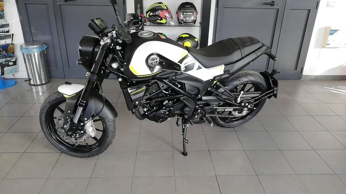 Benelli Leoncino 250 (2021 - 25)