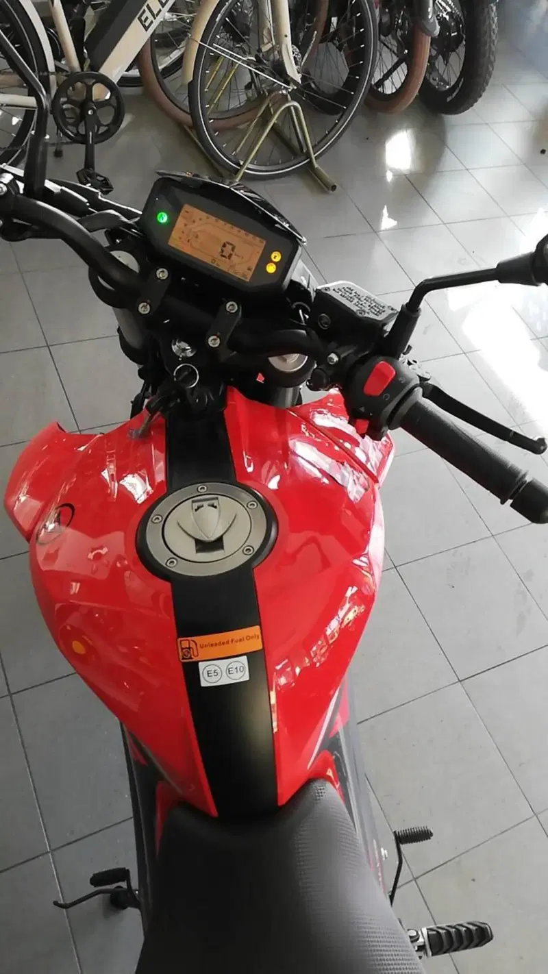 Keeway Motor RKF 125 (2025 - 26) (4)