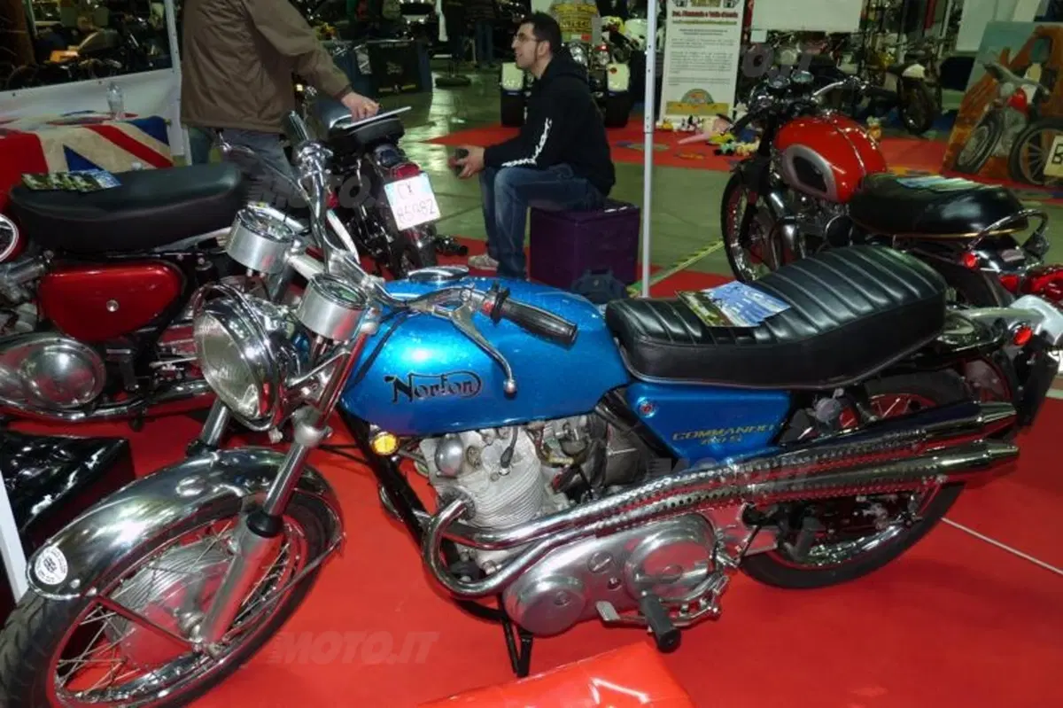 Automotoretrò: belle le moto, ma esponiamone di più! (4)
