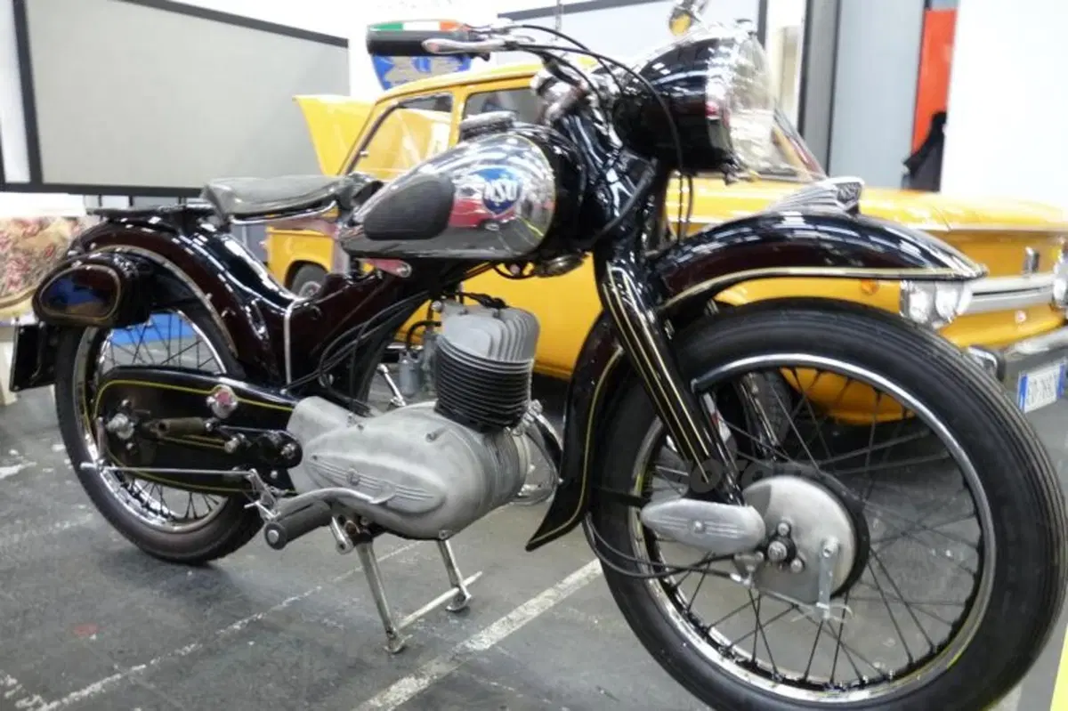 Automotoretrò: belle le moto, ma esponiamone di più! (10)