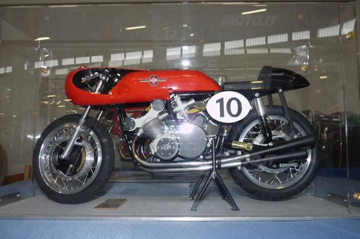 Automotoretrò: belle le moto, ma esponiamone di più! (11)