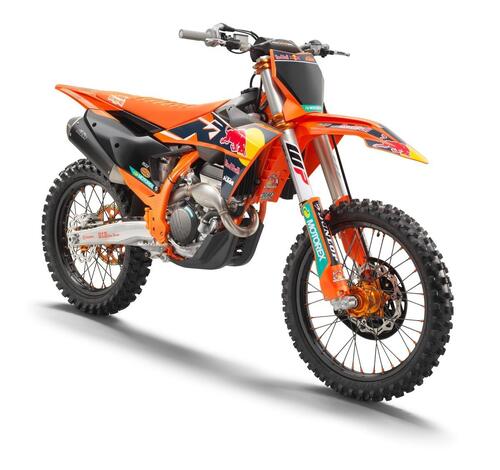 KTM 450 SX-F e 250 SX-F Factory Edition 2022. Solo per gli USA (2)