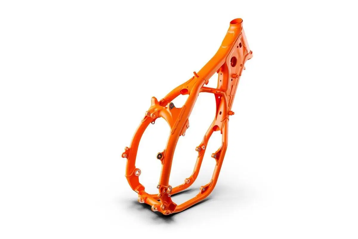 KTM 450 SX-F e 250 SX-F Factory Edition 2022. Solo per gli USA (7)