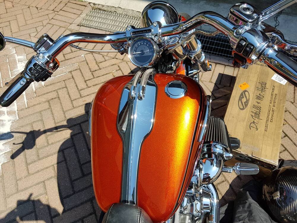 Harley-Davidson 1800 Breakout (2012 - 14) - FXSBSE (2)