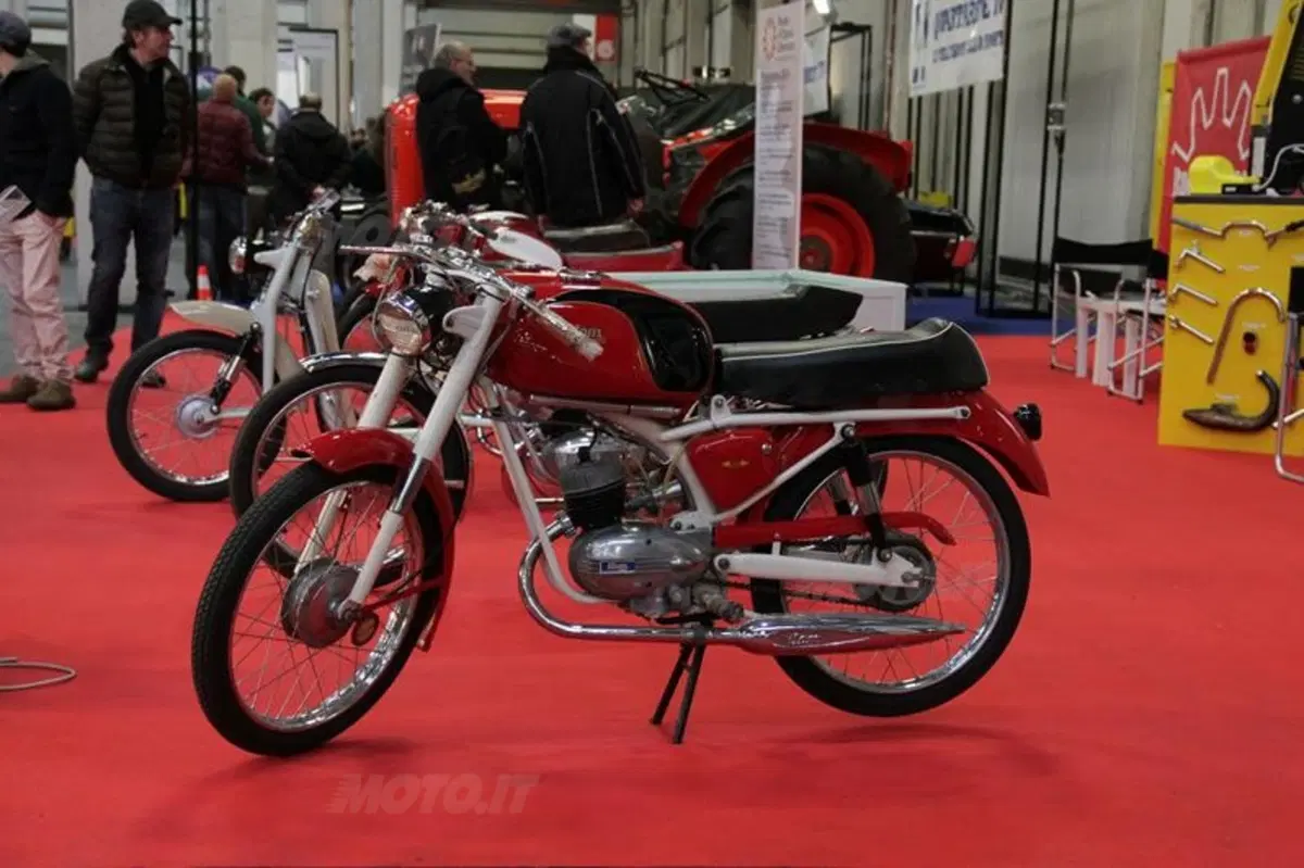 Automotoretrò: belle le moto, ma esponiamone di più! (32)