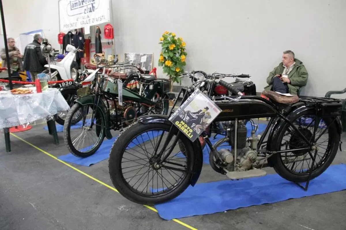 Automotoretrò: belle le moto, ma esponiamone di più! (33)