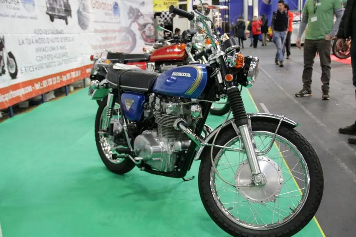 Automotoretrò: belle le moto, ma esponiamone di più! (64)