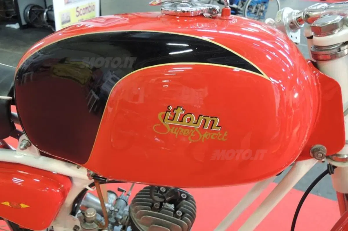 Automotoretrò: belle le moto, ma esponiamone di più! (78)