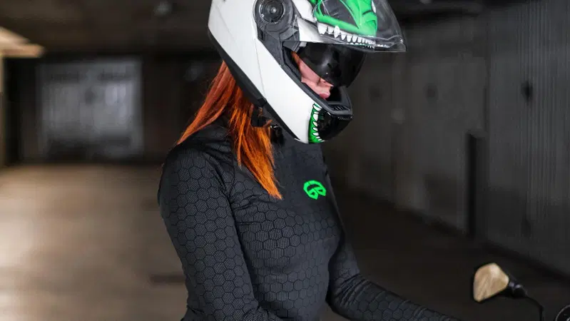 - 13 a Natale 2021, un'idea regalo al giorno per motociclisti e motocicliste: Exagon66