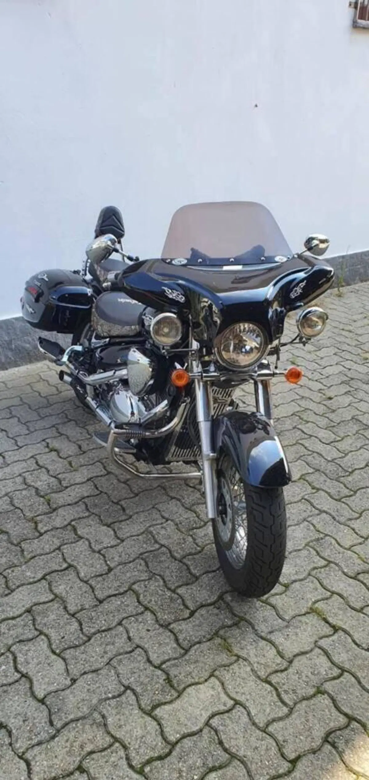 Suzuki Intruder 800 C B (2015 - 17) (4)