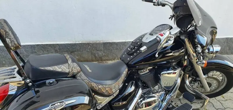 Suzuki Intruder 800 C B (2015 - 17) (7)