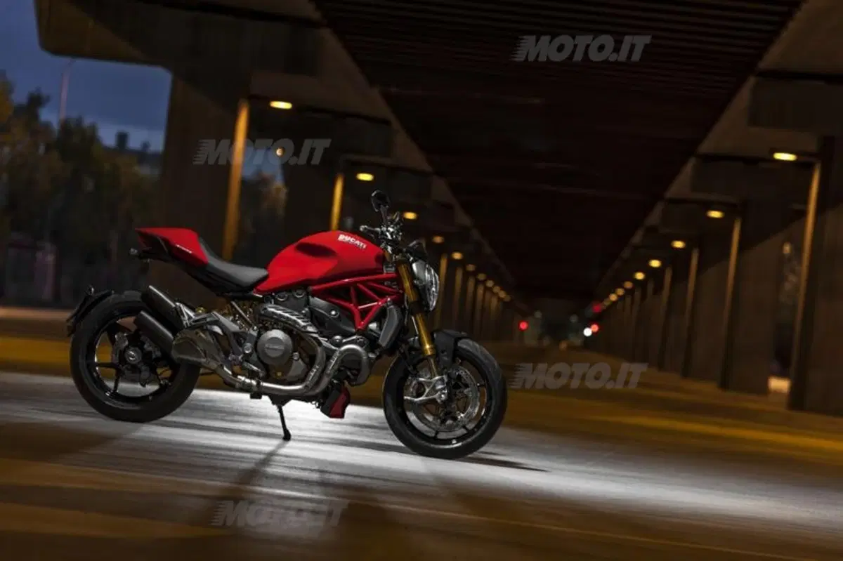 Ducati Monster 1200S (37)