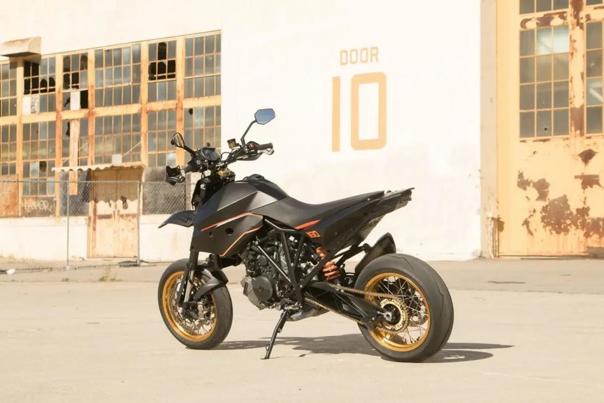 RATicate Racing 1190 XLSM. La KTM 1190 Adventure R che non avevate mai osato chiedere (5)