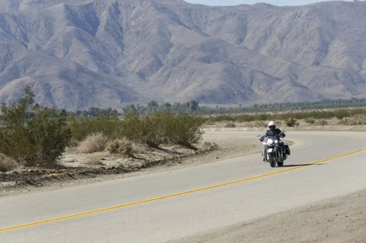 Triumph Thunderbird LT   (2)
