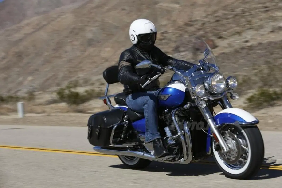 Triumph Thunderbird LT   (5)