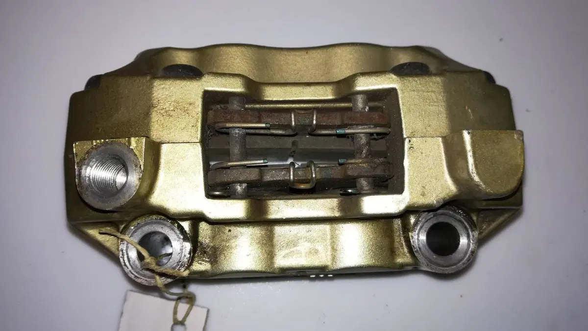 Pinza freno anteriore radiale Aprilia (3)