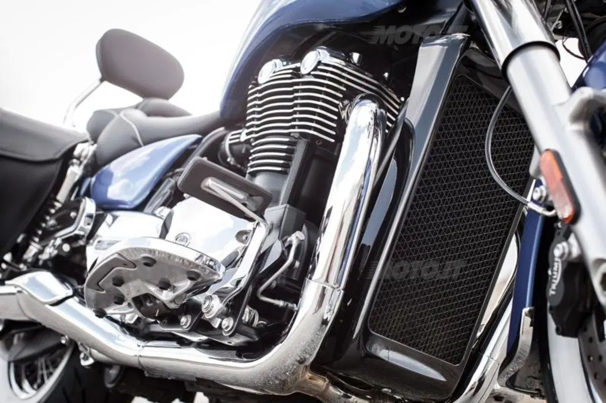Triumph Thunderbird LT   (44)