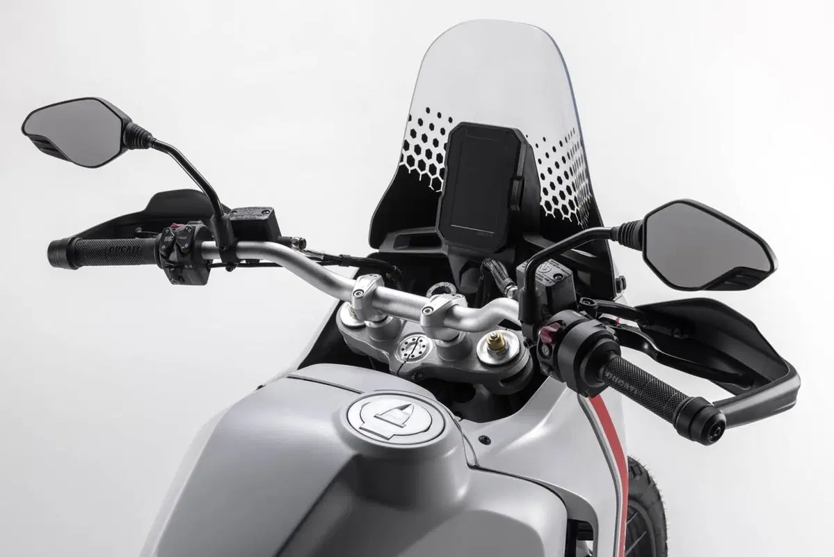 Ducati DesertX: 5 COSE DA SAPERE sulla nuova maxienduro italiana (3)