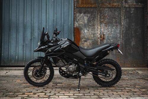 La Suzuki V-Strom 650 diventa Rally (Dark Evo 2) con un kit (2)