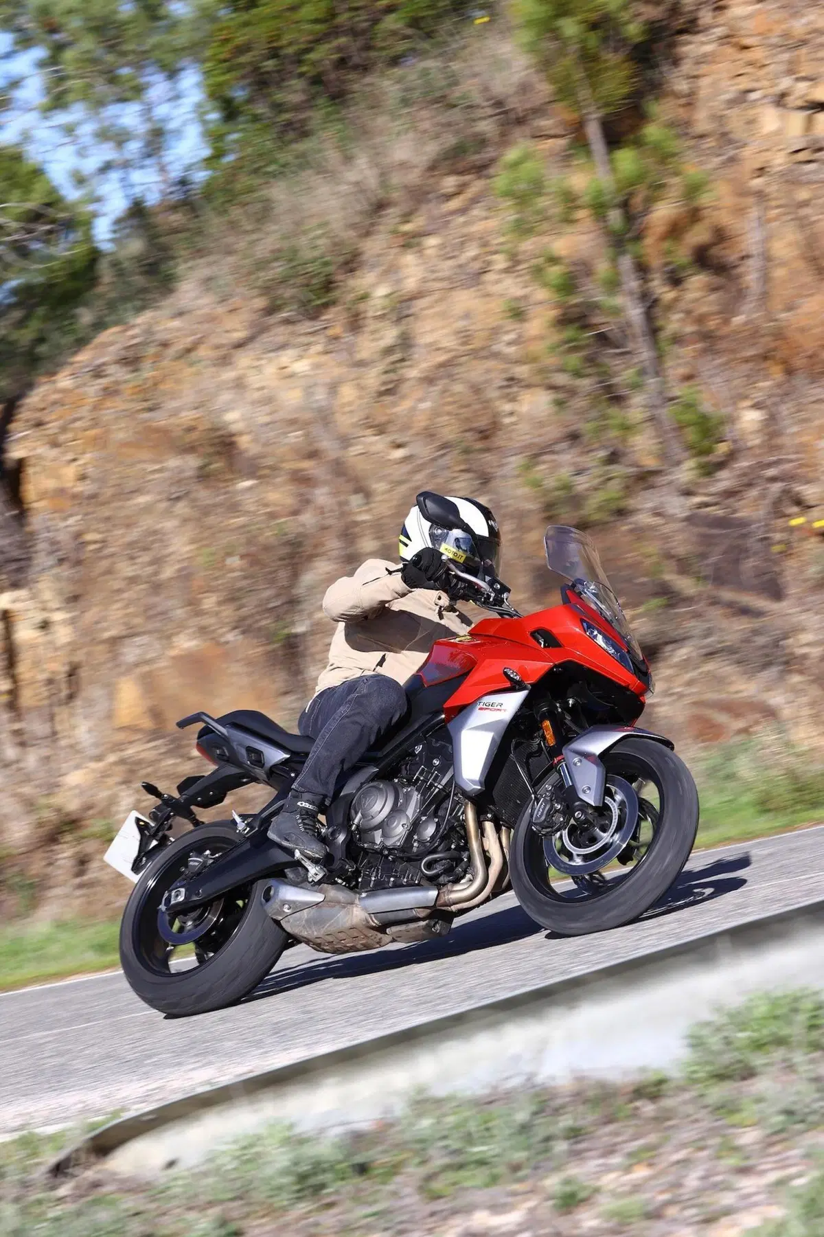 Triumph Tiger Sport 660 TEST. Sport vera (3)