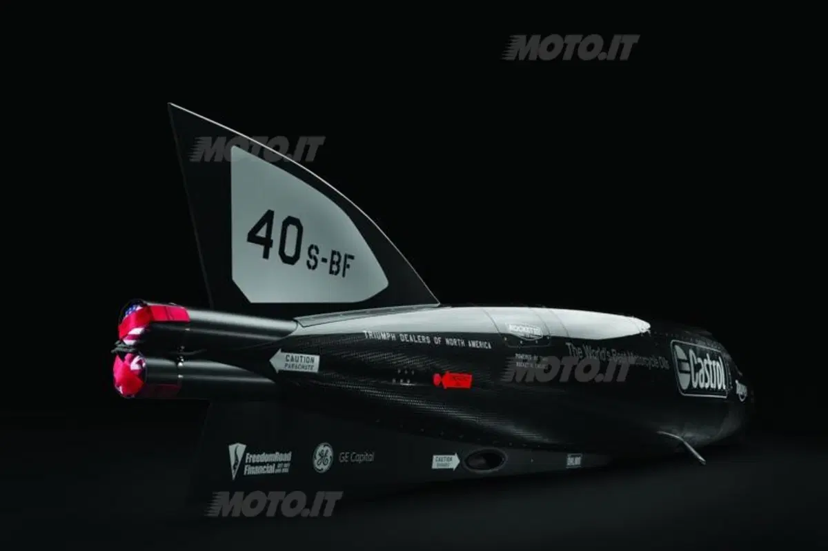Triumph Castrol Rocket: a 650 km/h per battere il record! (7)