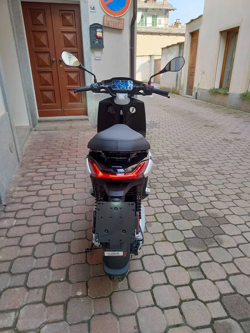 Piaggio 1 (2022 - 26) (6)