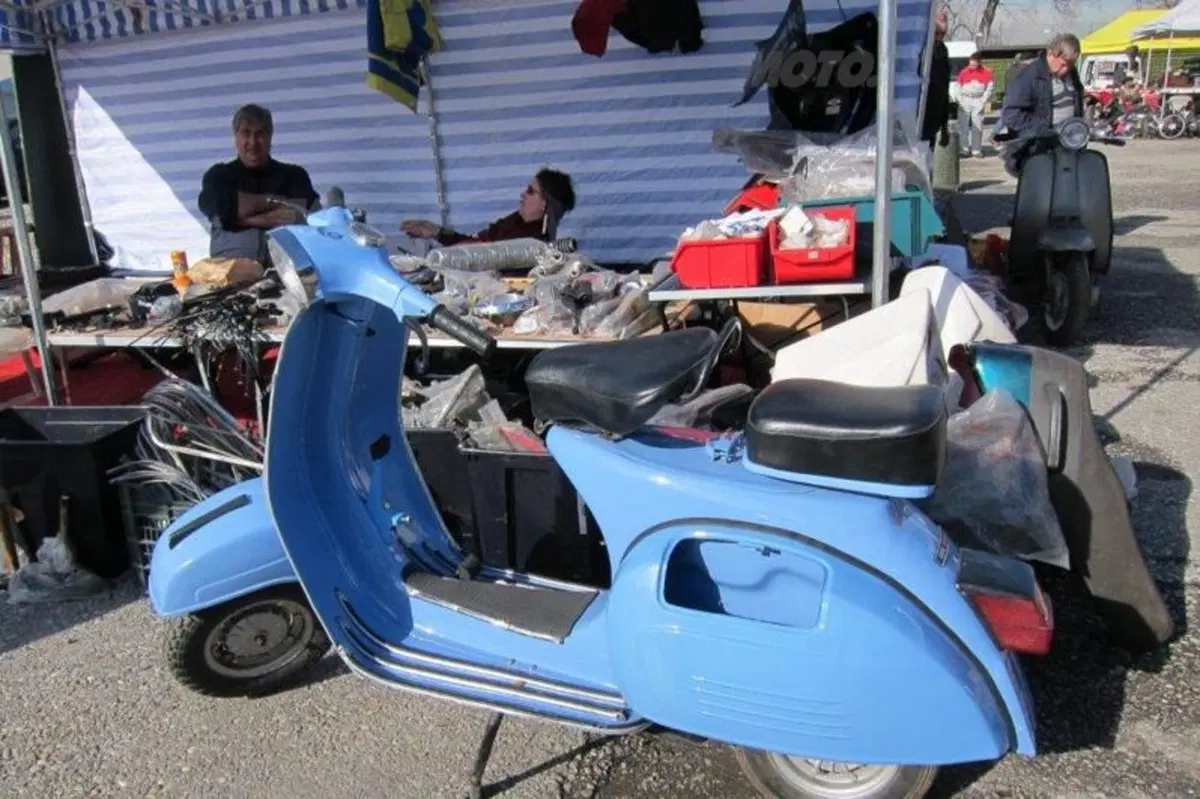 Le foto della mostra scambio auto e moto di Novegro (12)