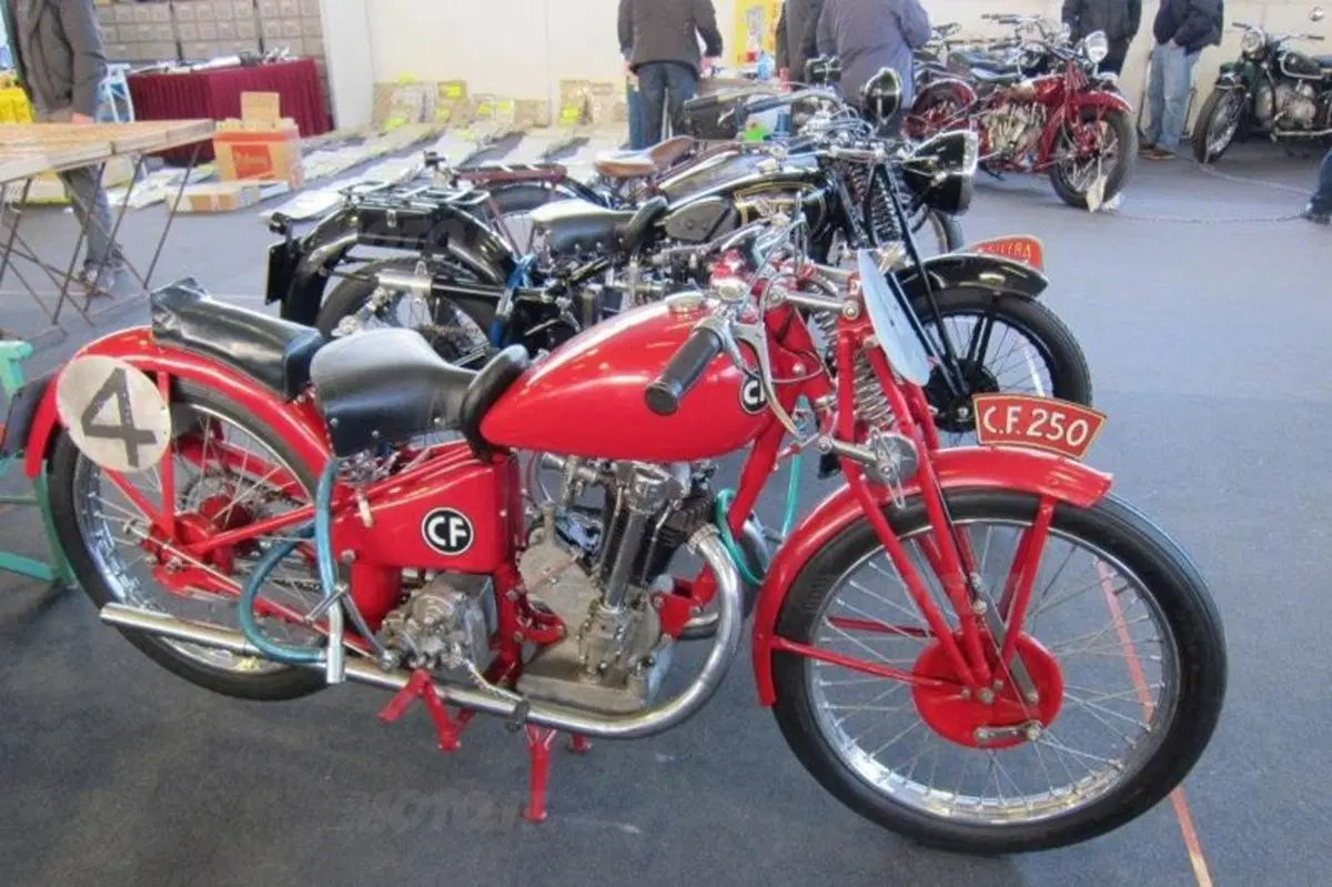 Le foto della mostra scambio auto e moto di Novegro (34)