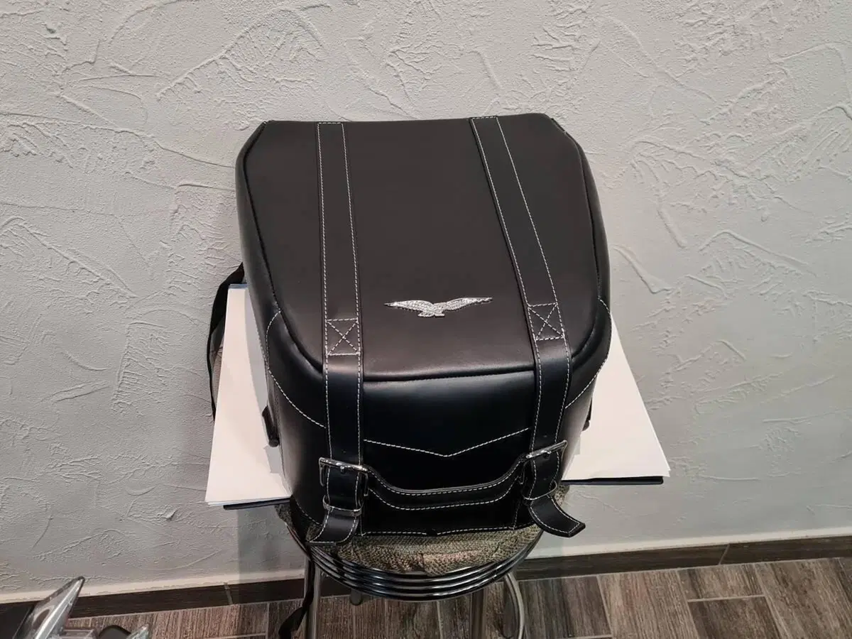 MOTO GUZZI BAULETTO 30LT PELLE (4)