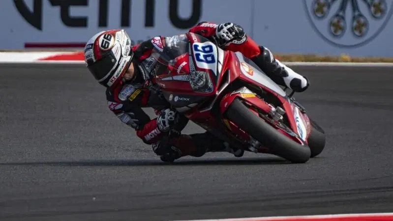 WSS - MV Agusta Reparto Corse con la F3 800 nella nuova Supersport