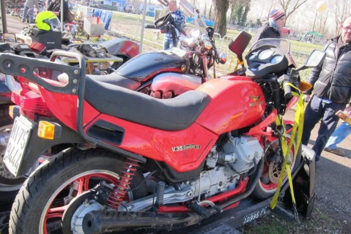 Le foto della mostra scambio auto e moto di Novegro (76)