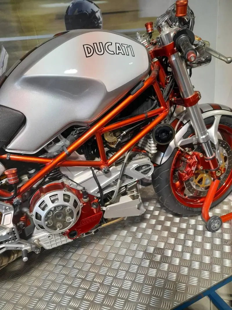 Ducati Monster 900 S (1998) (2)