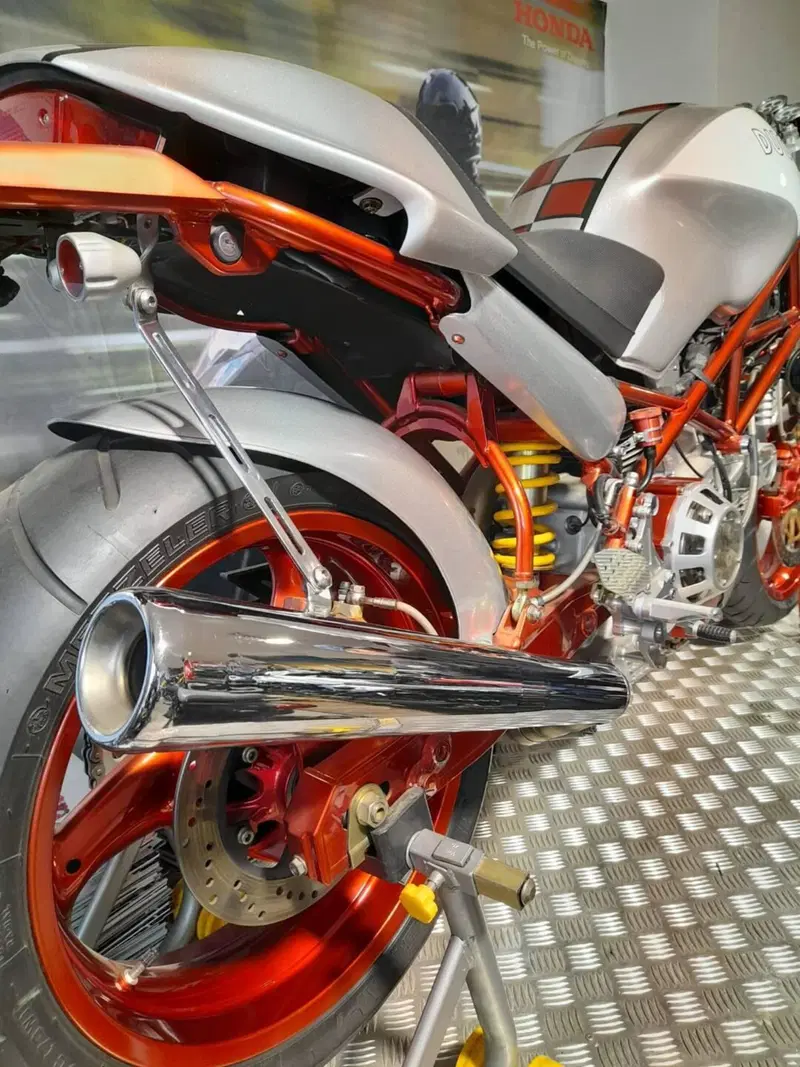 Ducati Monster 900 S (1998) (4)