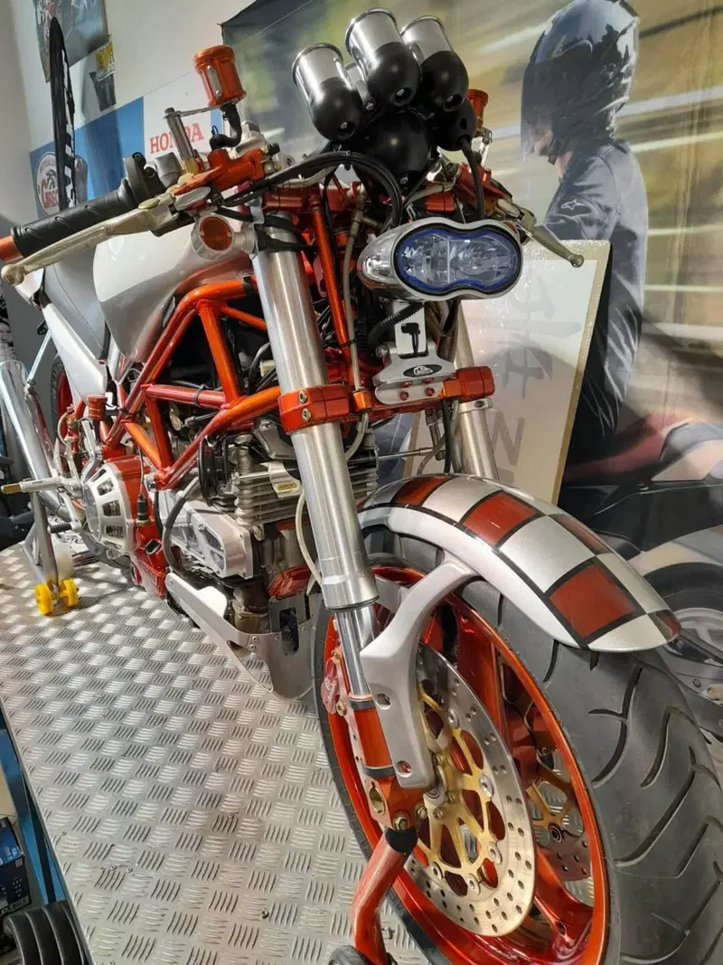 Ducati Monster 900 S (1998) (5)