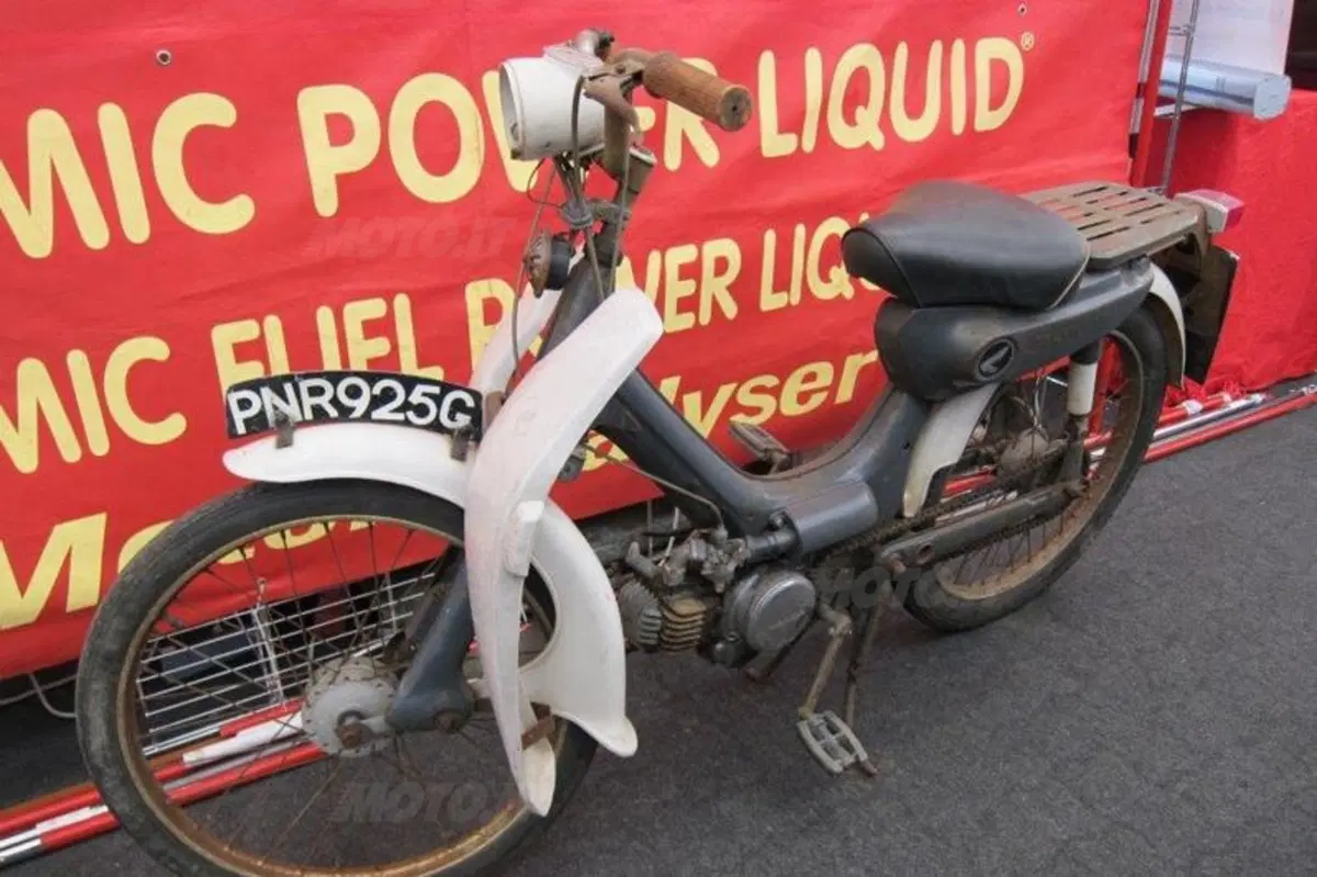 Le foto della mostra scambio auto e moto di Novegro (86)